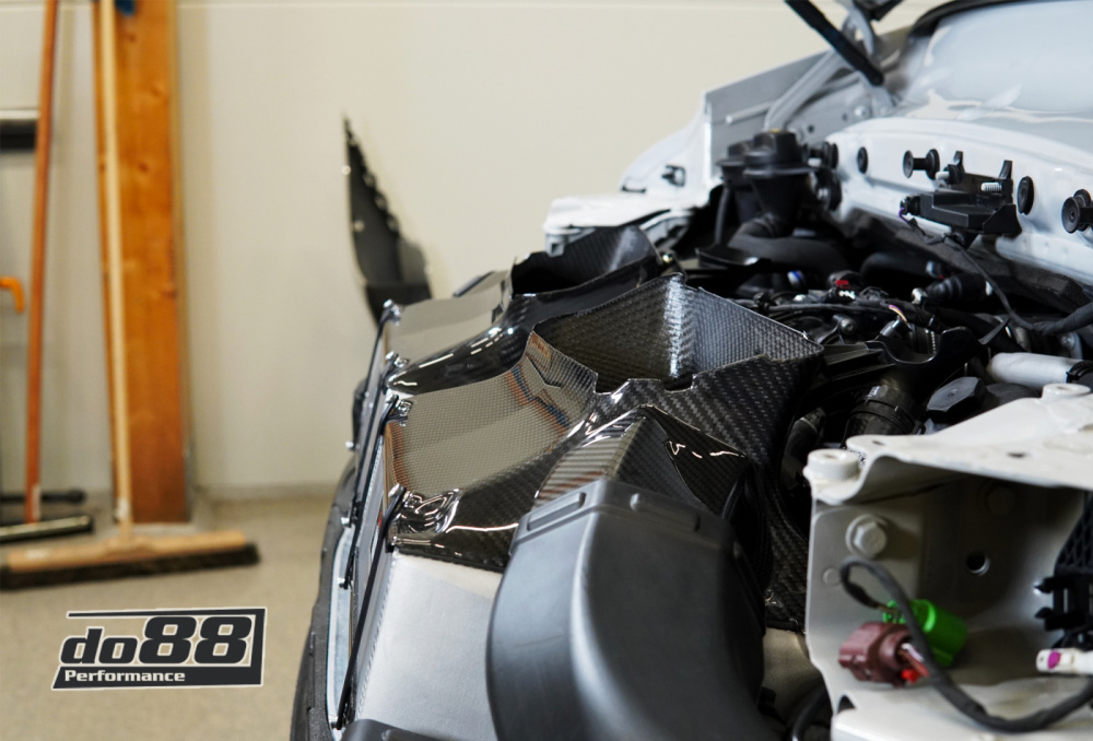 Porsche 911 Turbo (992) Ladeluftkühler-Kit Porsche 911 Turbo (992) Ladeluftkühler-Kit