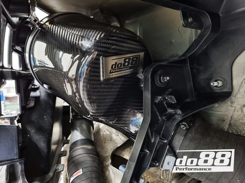 Porsche 911 Carrera (992) Ansaugsystem