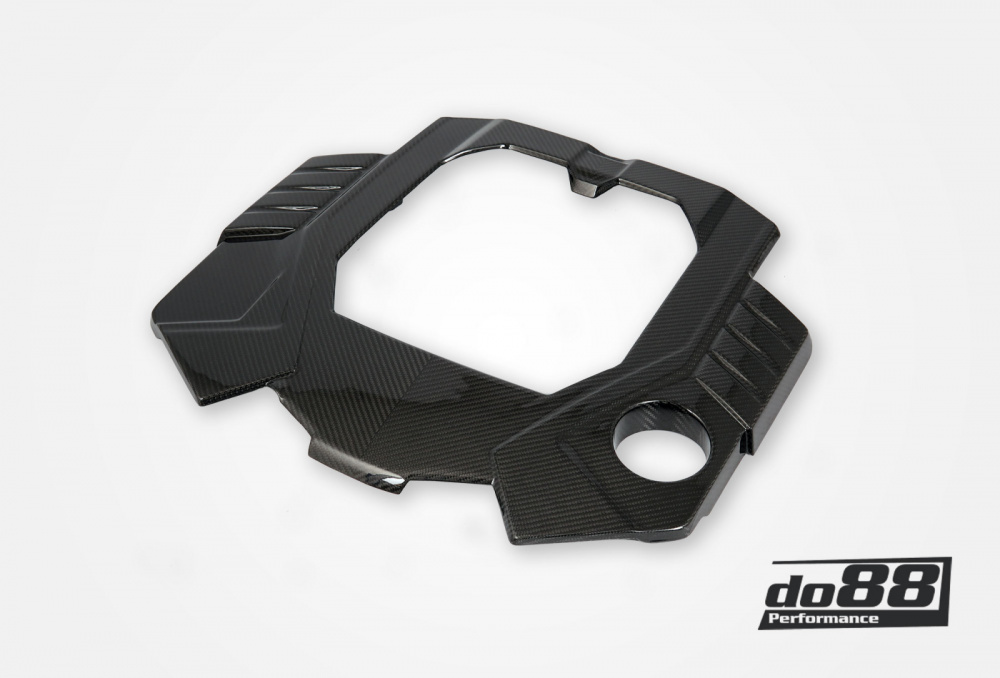 Carbonfaser Motorabdeckung, Audi RS6 RS7 C8 in der Gruppe Modell angepasst / Audi / RS6 RS7, 4.0 V8 TFSI (C8) bei do88 AB (MK-180)