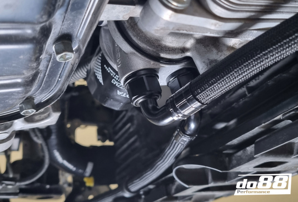 Toyota Yaris GR Motorölkühler zum do88 Ladeluftkühler Toyota Yaris GR Motorölkühler zum do88 Ladeluftkühler